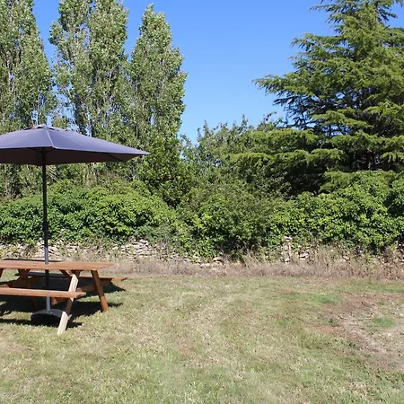 Lou, Famille Et Bien Etre Avec Jacuzzi Holiday home Fontenay-le-Comte