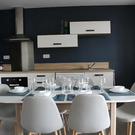 Casa vacanze Lou, Famille Et Bien Etre Avec Jacuzzi Fontenay-le-Comte