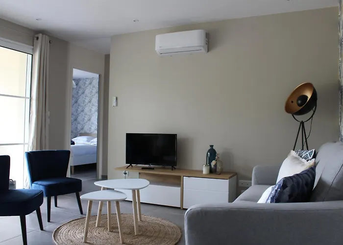 Lou, Famille Et Bien Etre Avec Jacuzzi * פונטנה-לה-קומט